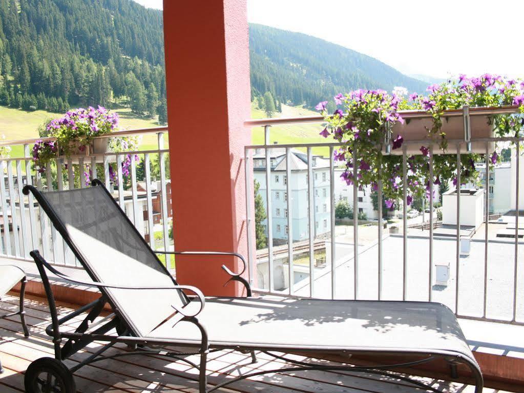 Hotel Ochsen By Mountain Hotels دافوس المظهر الخارجي الصورة